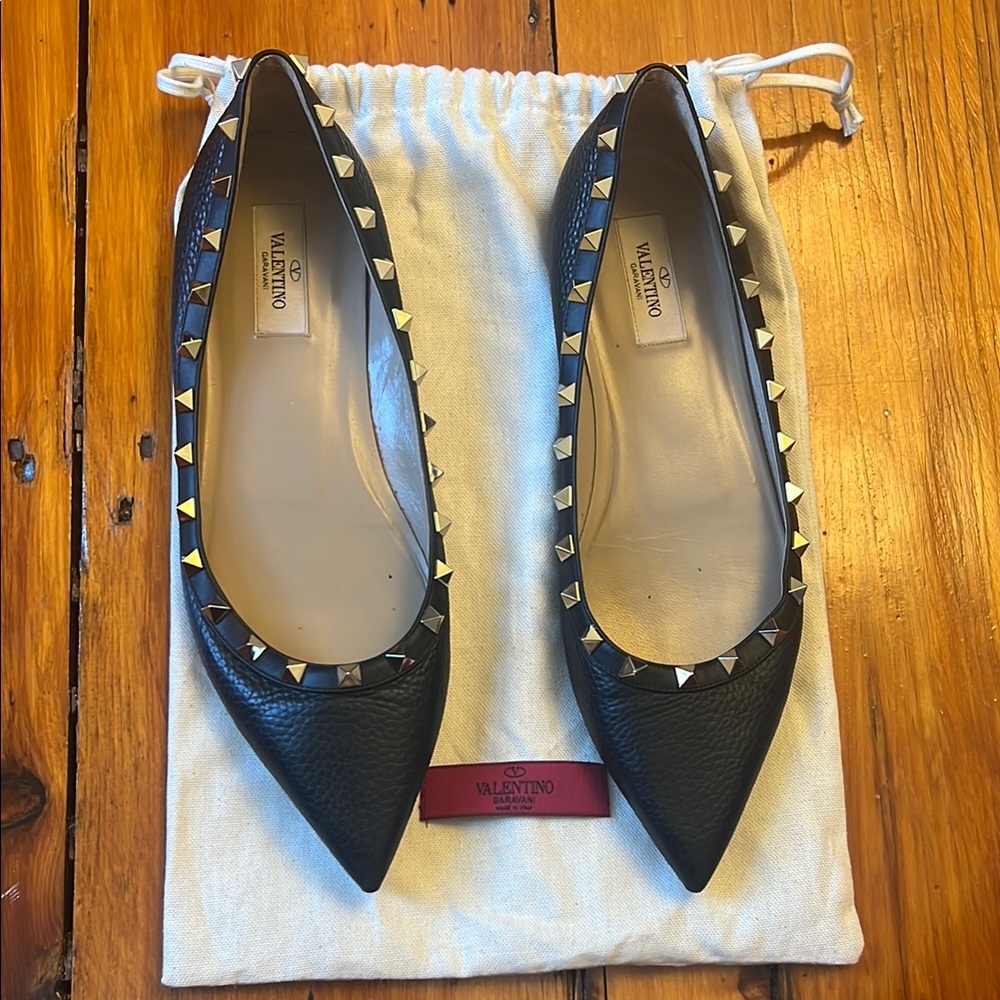 Valentino Garavani Rockstud leather ballet flats - Size 40 (would fit a size 9)